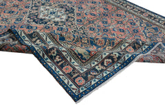 Shiraz Vintage Persian Rug, 210 x 319 cm