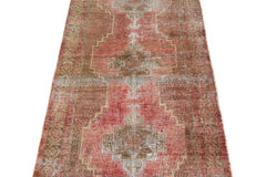 Shiraz Vintage Persian Rug, 93 x 175 cm