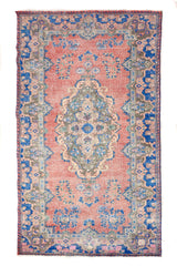 Shiraz Vintage Persian Rug, 153 x 283 cm