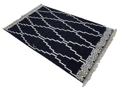 Hand Knotted Moroccan Style Rug, 153 x 263 cm