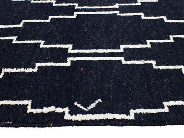 Hand Knotted Moroccan Style Rug, 153 x 263 cm