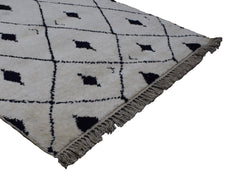 Hand Knotted Moroccan Style Rug, 149 x 250 cm
