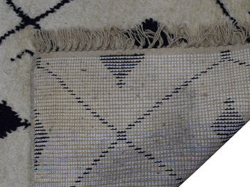 Hand Knotted Moroccan Style Rug, 149 x 250 cm