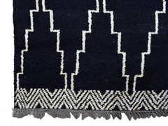 Hand Knotted Moroccan Style Rug, 180 x 290 cm