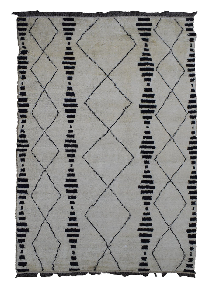 Hand Knotted Moroccan Style Rug, 166 x 288 cm