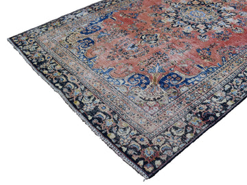 DISTRESSED Vintage Persian Rug, 170 x 266 cm (New Arrival)