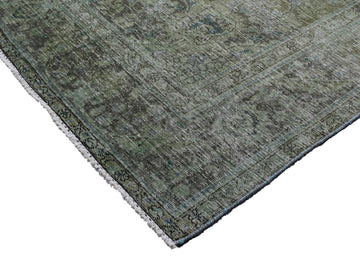 OVERDYED Vintage Persian Rug, 235 x 330 cm