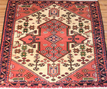 Hamadan   103 x 147 cm