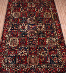 Bakhtiari Persian Rug, 150 x 255 cm