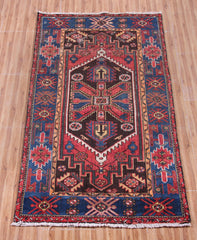 Zanjan Persian Rug, 110 x 197 cm