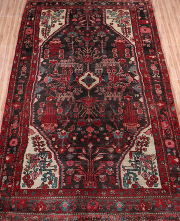 Nahavand Persian Rug, 157 x 270 cm