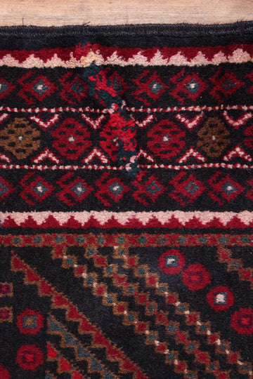 Baluchi Persian Rug, 140 x 287 cm (Clearance)