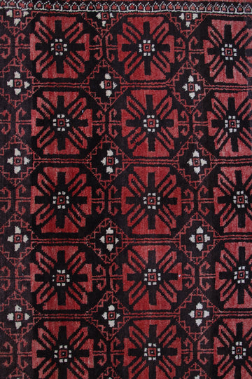 Baluchi Persian Rug, 148 x 226 cm