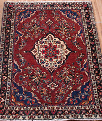 Hamadan Persian Rug, 112 x 167 cm