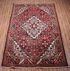 Hamadan Persian Rug, 157 x 237 cm