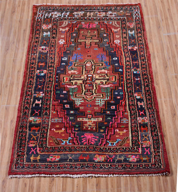 Tuyserkan Persian Rug, 117 x 180 cm