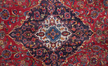 Mashad Persian Rug, 285 x 385 cm