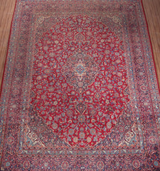 Mashad Persian Rug, 283 x 393 cm