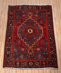 Zanjan Persian Rug, 125 x 192 cm