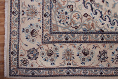Nain Persian Rug, 249 x 336 cm