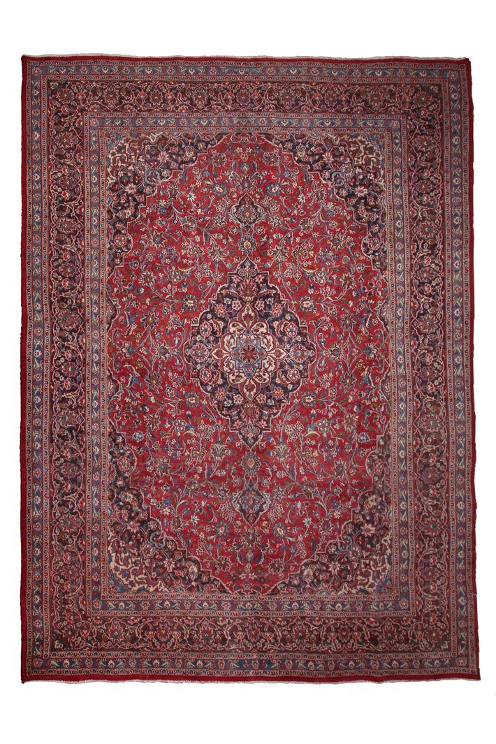 Mashad Persian Rug, 295 x 380 cm