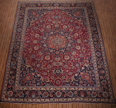 Mashad Persian Rug, 305 x 376 cm