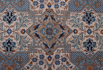 Kashan Persian Rug, 270 X 380 cm