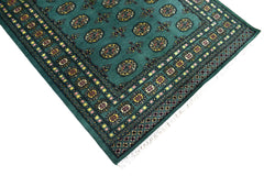 Bukhara Persian Rug, 139 x 204 cm