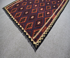 Elegant Tribal Maimana Kilim, 208 x 294 cm (Clearance)