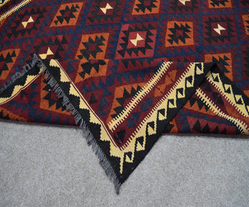 Elegant Tribal Maimana Kilim, 208 x 294 cm (Clearance)