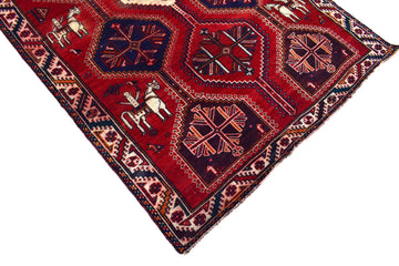 Shiraz Persian Rug, 157 x 238 cm