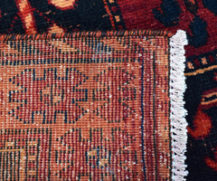 Hand Knotted Vintage Persian Shiraz Rug, 145 x 233 cm