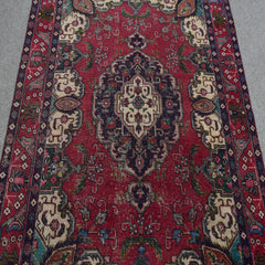 Hand Knotted Vintage Persian Shiraz Rug, 129 x 197 cm