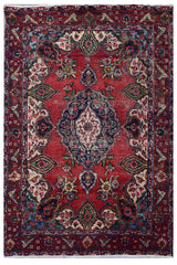 Hand Knotted Vintage Persian Shiraz Rug, 133 x 181 cm