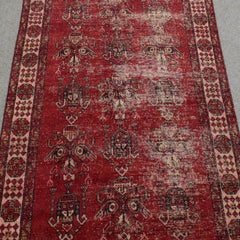 Hand Knotted Vintage Persian Shiraz Rug, 118 x 188 cm