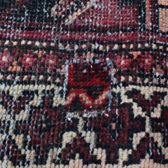 Hand Knotted Vintage Persian Shiraz Rug, 120 x 190 cm