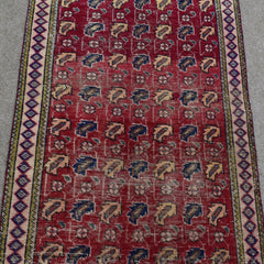 Hand Knotted Vintage Persian Shiraz Rug, 90 x 134 cm