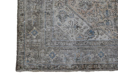 DISTRESSED Vintage Persian Rug, 197 x 282 cm