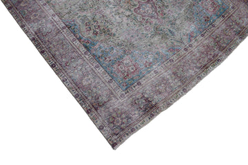 DISTRESSED Vintage Persian Rug, 201 x 292 cm