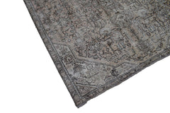 DISTRESSED Vintage Persian Rug, 185 x 272 cm