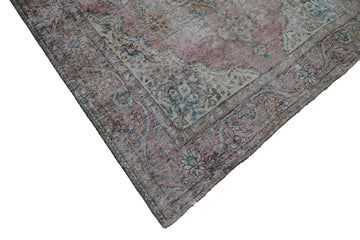 DISTRESSED Vintage Persian Rug, 198 x 288 cm