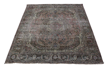 DISTRESSED Vintage Persian Rug, 197 x 280 cm