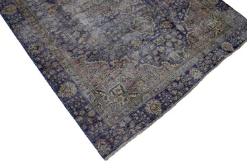 DISTRESSED Vintage Persian Rug, 194 x 268 cm
