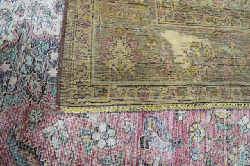 DISTRESSED Vintage Persian Rug, 234 x 327 cm