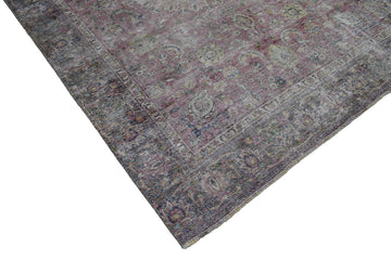 DISTRESSED Vintage Persian Rug, 231 x 327 cm