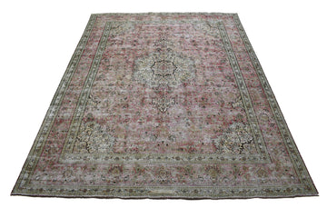 DISTRESSED Vintage Persian Rug, 280 x 380 cm