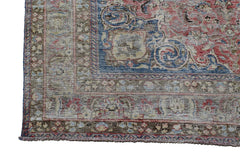 DISTRESSED Vintage Persian Rug, 192 x 282 cm