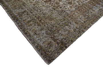 DISTRESSED Vintage Persian Rug, 282 x 355 cm
