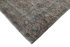 DISTRESSED Vintage Persian Rug, 290 x 378 cm