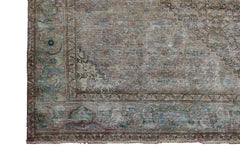 DISTRESSED Vintage Persian Rug, 280 x 409 cm